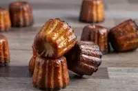 バレンタインは【手作りカヌレ】に挑戦！基本的の作り方と残った卵白で作る簡単スイーツ５選