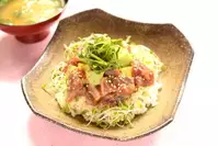 もしかして5月病？睡眠と食事を整えよう「カツオとアボカドの梅しそ和え丼」【金丸利恵のダイエットレッスン Vol.44】
