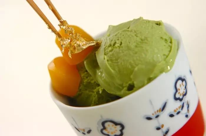 抹茶と黒豆のパフェの作り方1