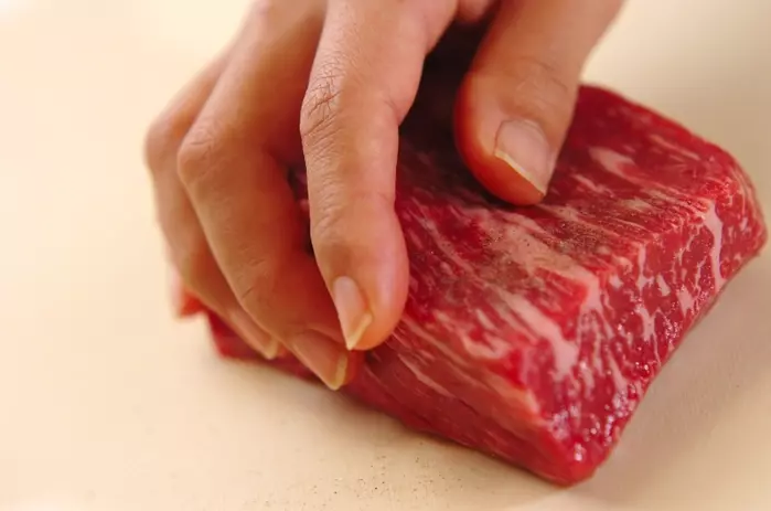 ローストビーフ ソースも簡単手作り!基本の作り方 by近藤 瞳さんの下準備1