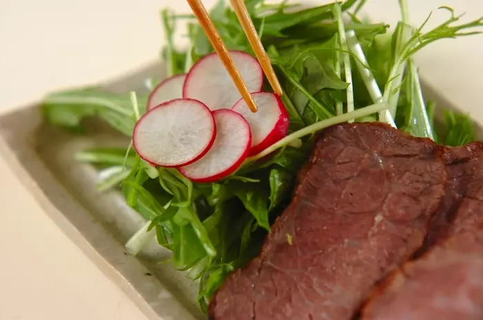 ローストビーフ ソースも簡単手作り!基本の作り方 by近藤 瞳さんの作り方3