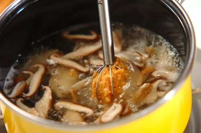 里芋のみそ汁の作り方3