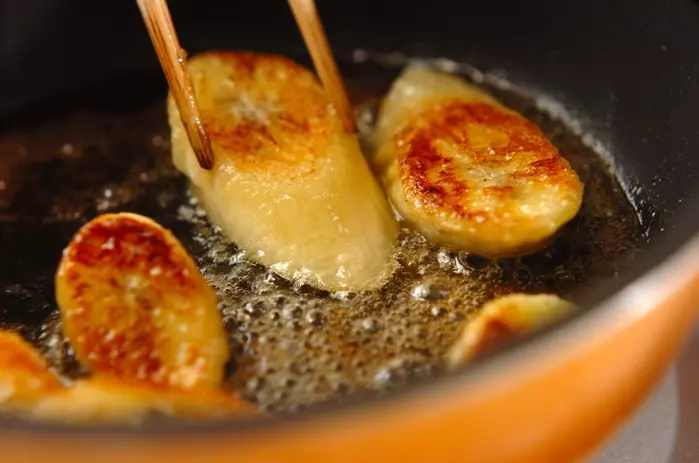 バニラアイスキャラメルバナナ添えの作り方1