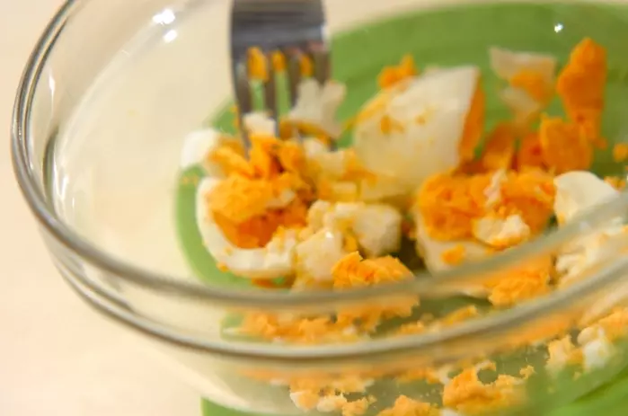 サーモンのタルタルサラダの作り方1