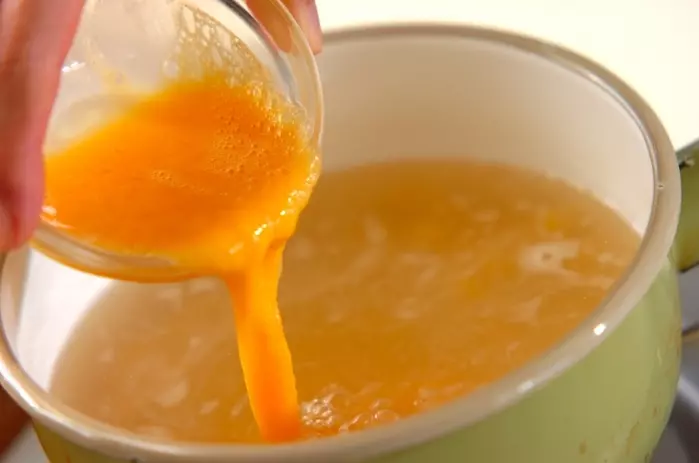 卵スープの作り方1