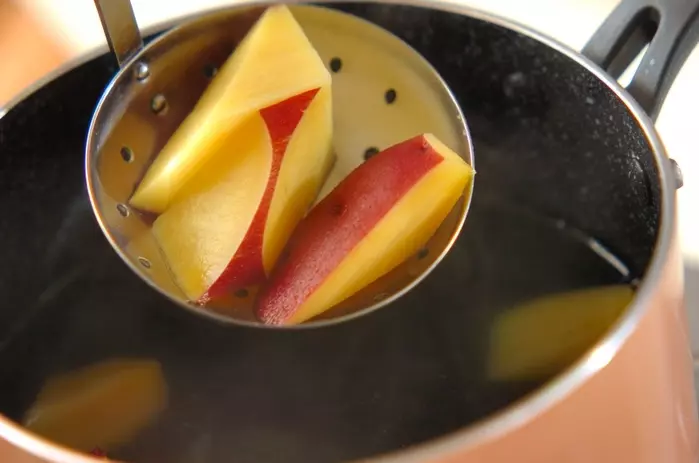 サツマイモの甘煮の作り方2