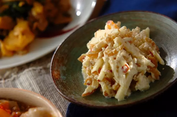 セロリとリンゴの白和え