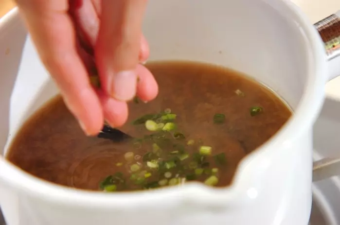 シジミのみそ汁の作り方2