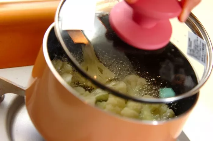 カリフラワーのペンネの作り方2