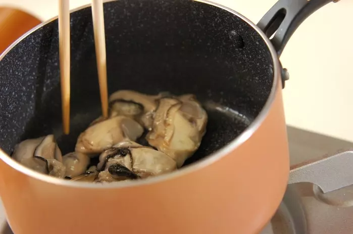 カキ入り卵焼きの作り方1