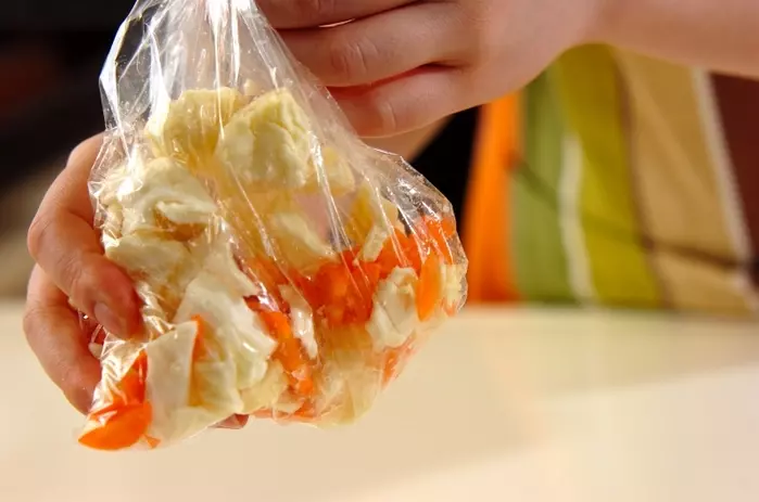 ニンジンの塩麹漬けの作り方1