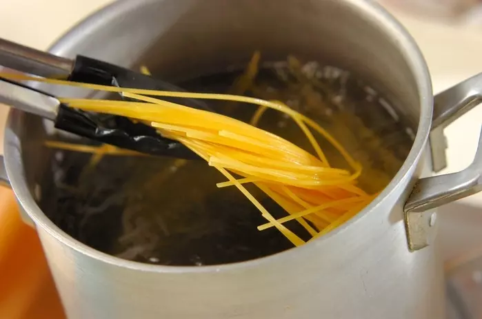 ボンゴレロッソの作り方1