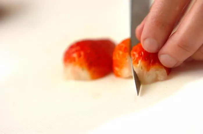 イチゴとバナナのつぶつぶスムージーの下準備1