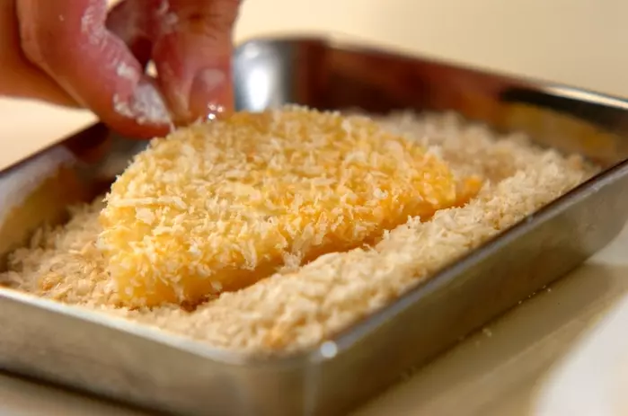 玉ネギと豚のひと口カツの作り方1