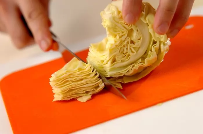 豚しゃぶ温野菜サラダの下準備1