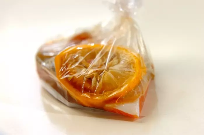 鮭の幽庵焼きの下準備1