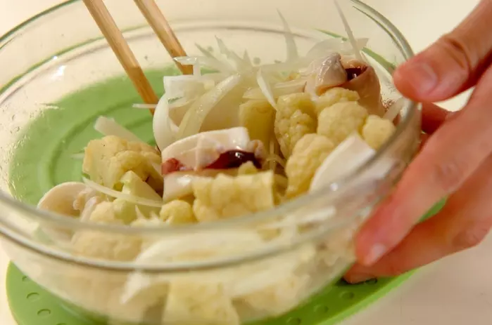 カリフラワーとイカのマリネの作り方2