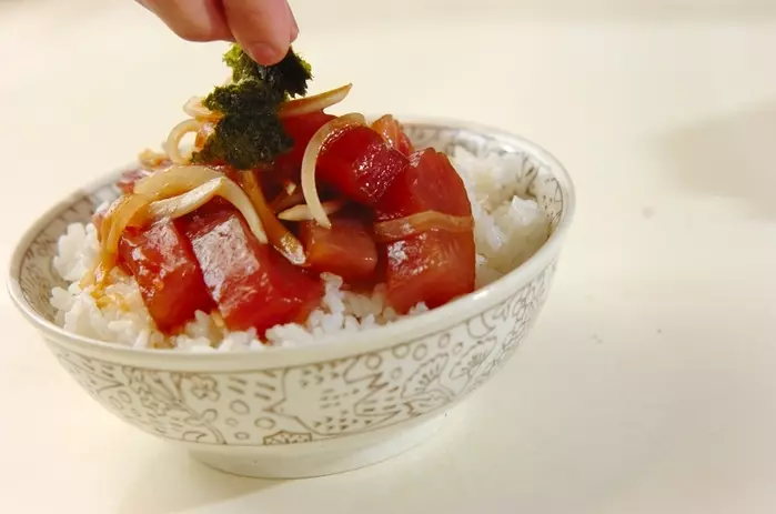 マグロの漬け丼の作り方2