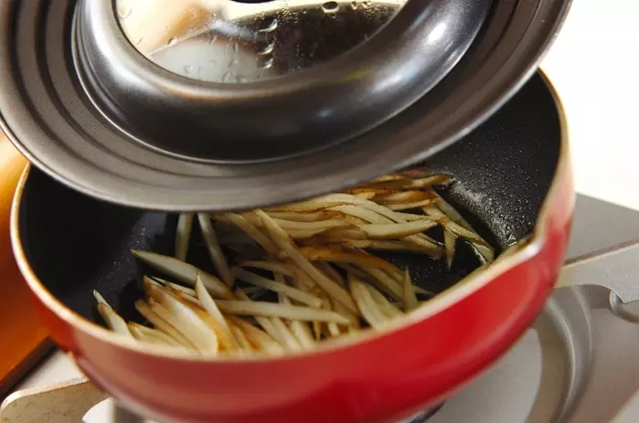 新ゴボウの塩きんぴらの作り方1