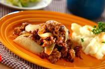 2024年4月8日(月)の献立は「バーベキュービーフ」の献立。旬の野菜たっぷり！ヘルシーだけど食べ応え満点の洋食献立。