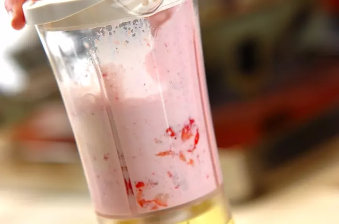 イチゴシェイクの作り方1