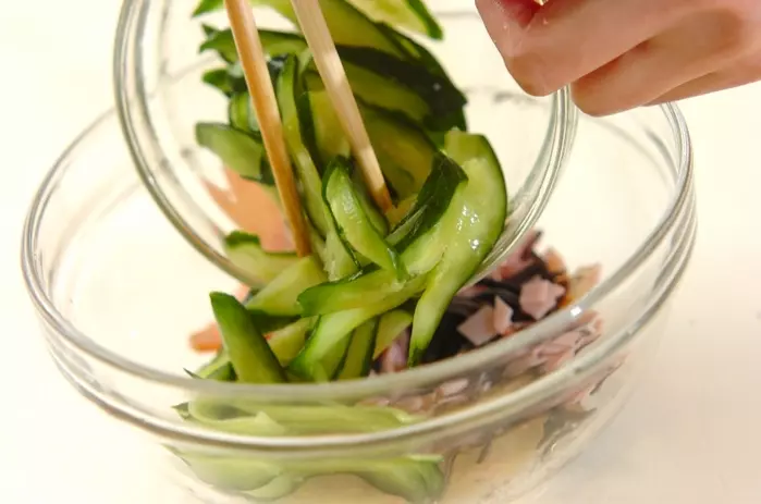 キュウリとキクラゲのからし和えの作り方2