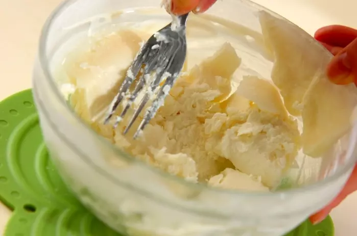 ヨーグルトアイスの作り方1