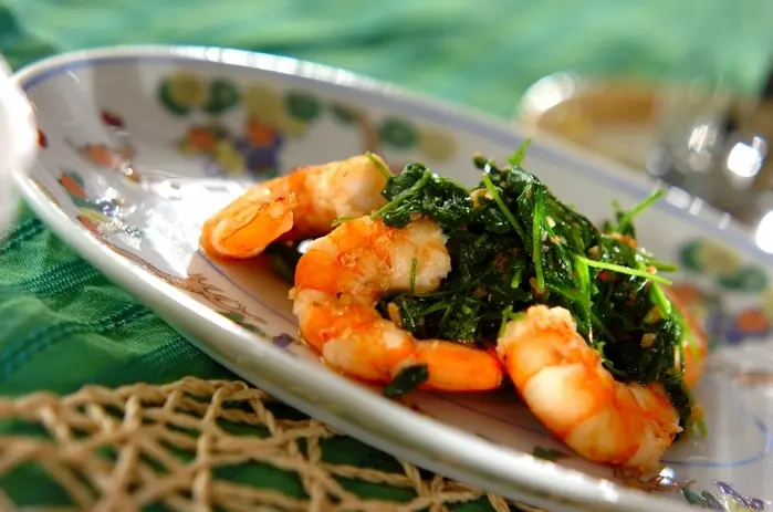 とにかく簡単!ルッコラの炒め物 by西川 綾さん