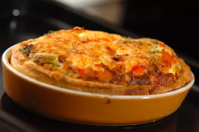 超簡単！冷凍パイシートでキッシュ作り by西川 綾さんの作り方3