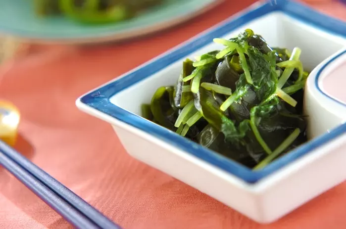 ミツバとワカメのお浸し