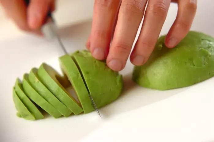 洋風手こね丼の作り方1