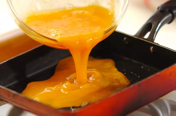 辛子明太子の卵焼きの作り方1