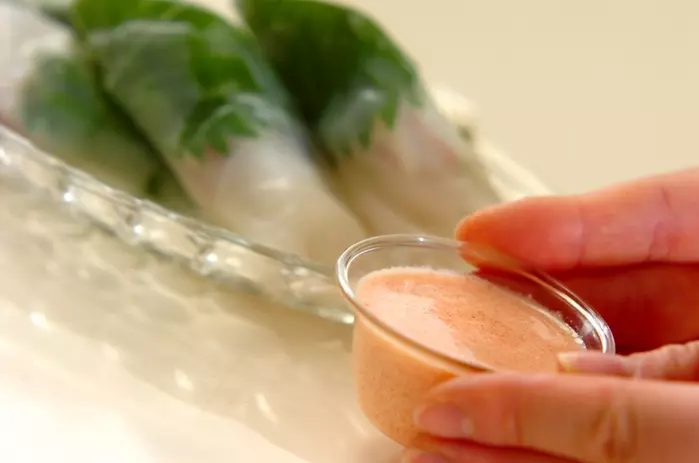 サラダ生春巻きの明太ソースの作り方2