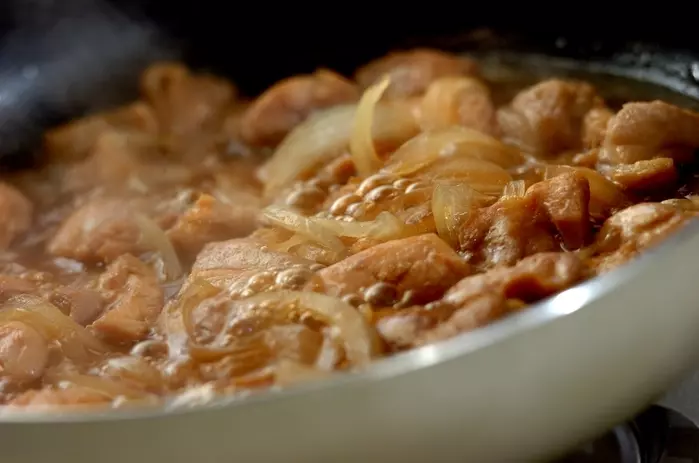 親子丼の作り方1