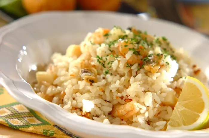 バター香る!シーフードピラフ