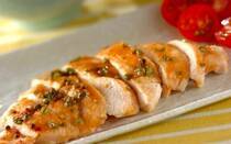 「山椒の実」は、噛むほどに広がる香りと刺激が魅力です。今回は、山椒の実の栄養価や下処理方法などを解説します。さらに、山椒の実を使った主菜や副菜レシピも4選ご紹介します。日本最古のスパイスともいわれる山椒の実をもっと料理に使ってみませんか？