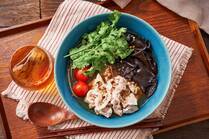 最近、テレビ番組やSNSでよく取り上げられている麻辣湯（マーラータン）。人気急上昇中の中華料理ですが、「初めて聞いた」「まだ食べたことがない」という方もいらっしゃるのではないでしょうか。そこで今回は、麻辣湯の魅力をお伝えいたします。