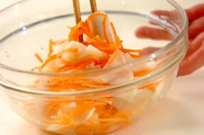 シンプルで万能マリネ 放置して簡単!基本のレシピ by森岡 恵さんの作り方2