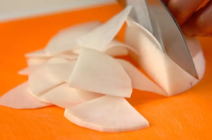 シンプルで万能マリネ 放置して簡単!基本のレシピ by森岡 恵さんの下準備1