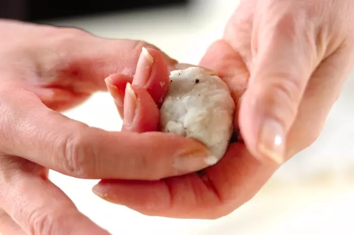 里芋ナゲットスイートチリソース添えの作り方2