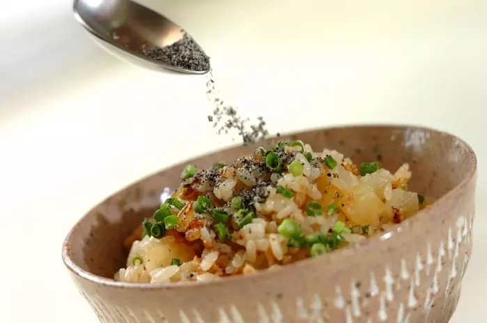 大根の鶏だし炊き込みご飯の作り方3
