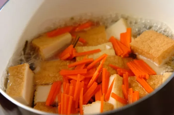 昆布と厚揚げの煮物の作り方1