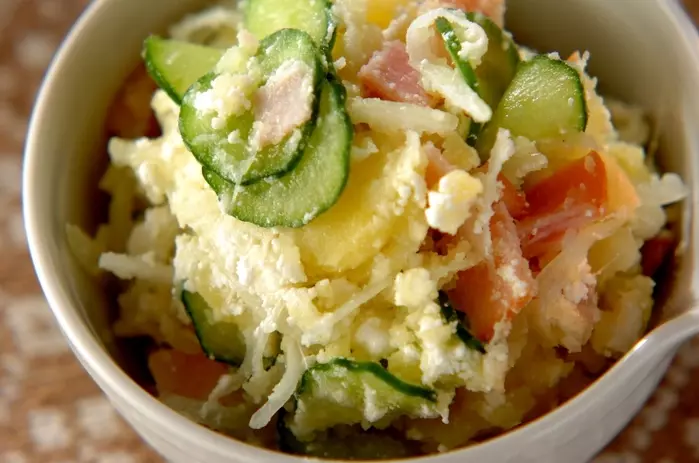 カッテージチーズ入りポテトサラダ