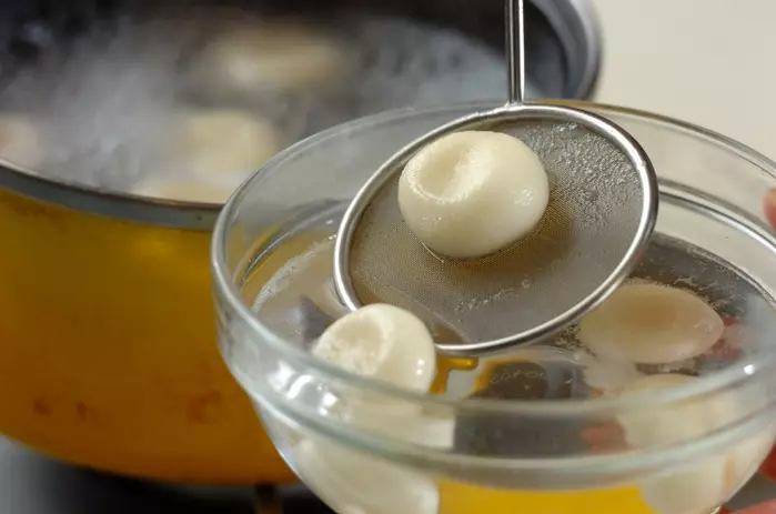 イチゴ甘酒汁粉の作り方2