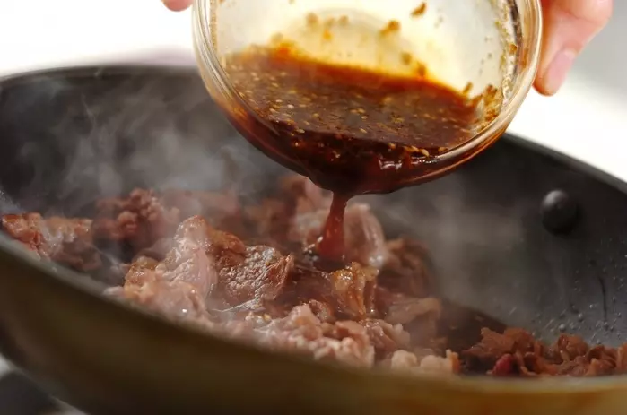 簡単ビビンバ ボリューム満点 フライパンで美味しく by金丸 利恵さんの作り方2