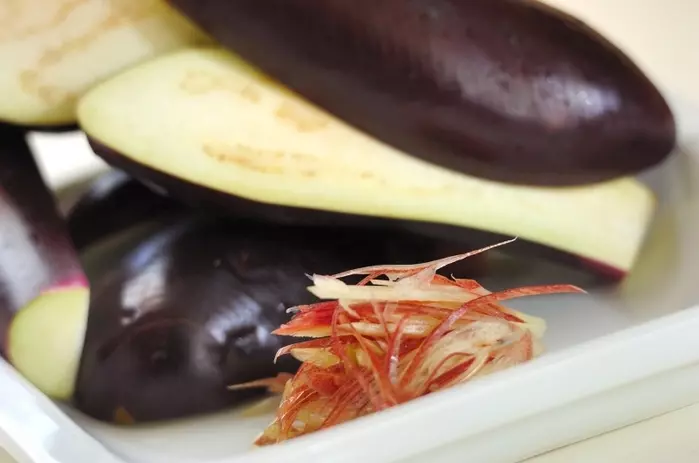 ナスの忘れ煮の下準備1