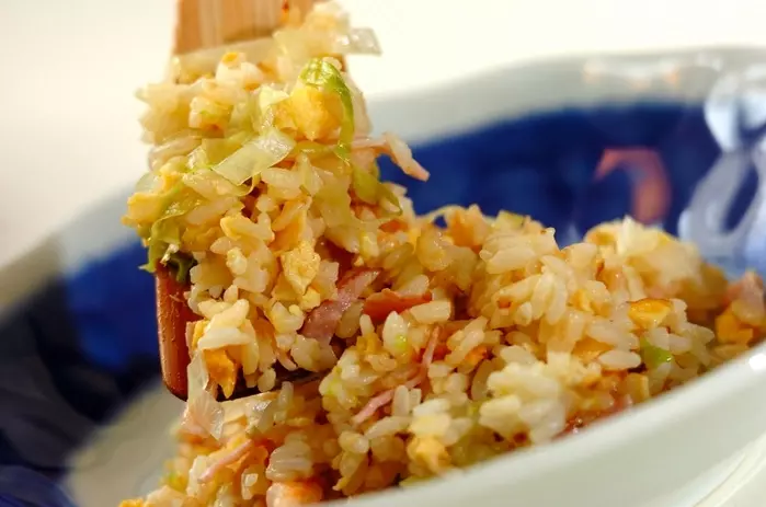 ぷりぷりエビを味わう！基本のチャーハン by 森岡 恵さんの作り方3