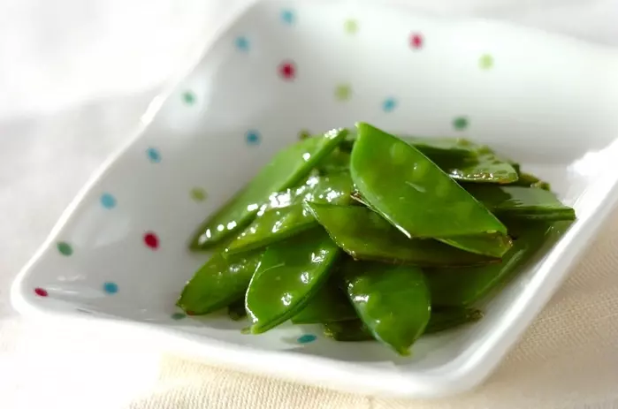 キヌサヤのナンプラーきんぴら