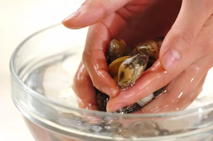 アサリのスープの下準備1