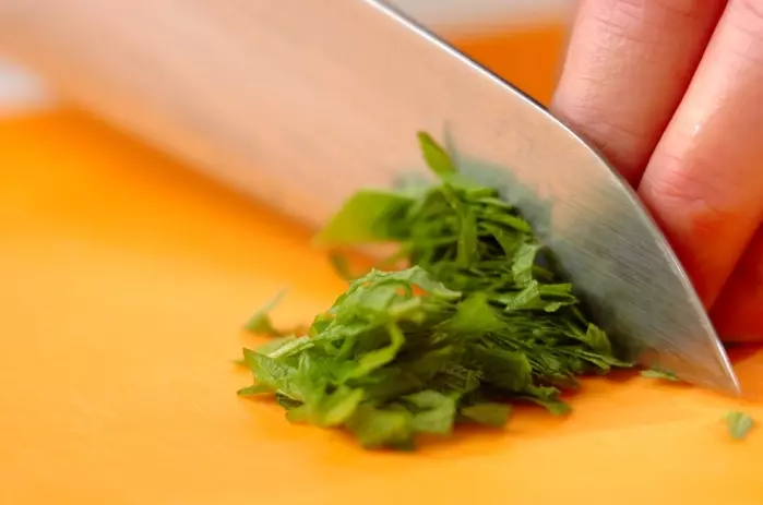 まるで天むす!天かすと青のりのおにぎりの下準備1